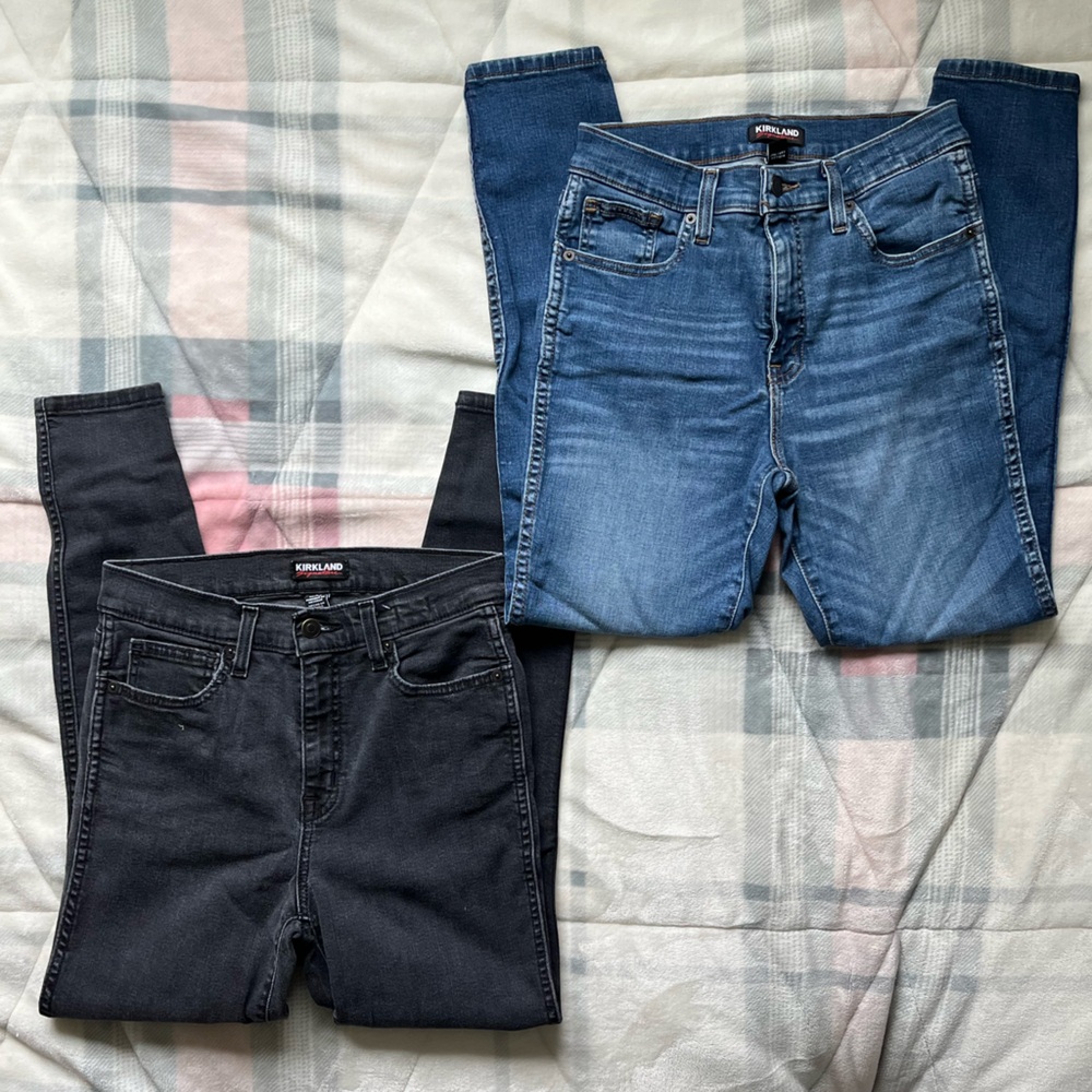 BUNDLE Kirkland Signature Women’s Size 8 High Rise Skinny Fit Jeans